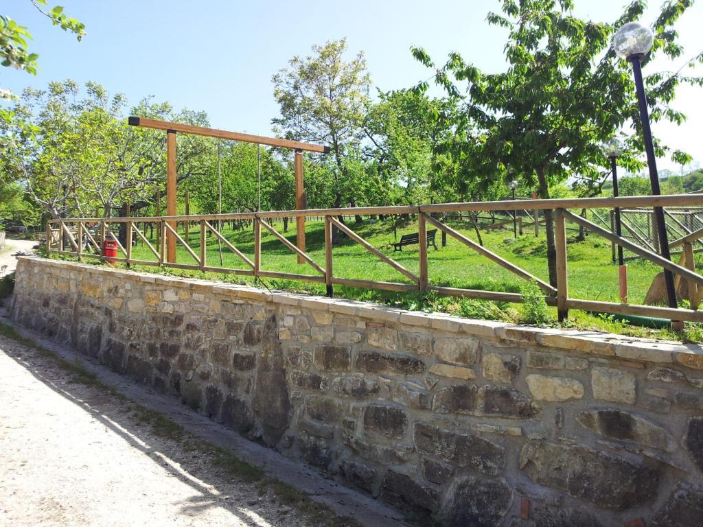 Agriturismo La Ginestra Cercemaggiore Buitenkant foto